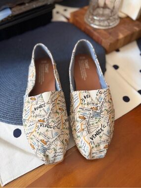 Toms Canvas Slip-On Sneakers in Cream with Blue and Orange Map Print